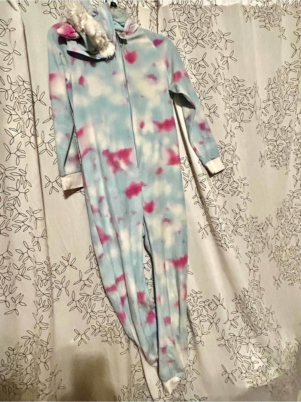 Unicorn hoodie, pajamas